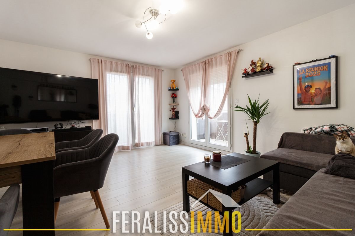 Appartement à vendre, 61m², Saint-Ouen-l'Aumône