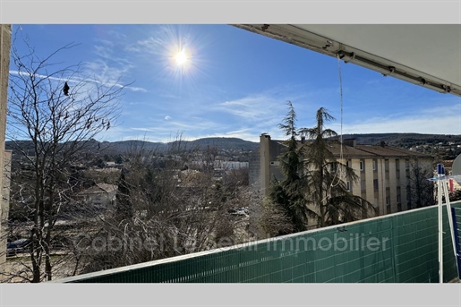 Luberon - Apt - Appartement T4