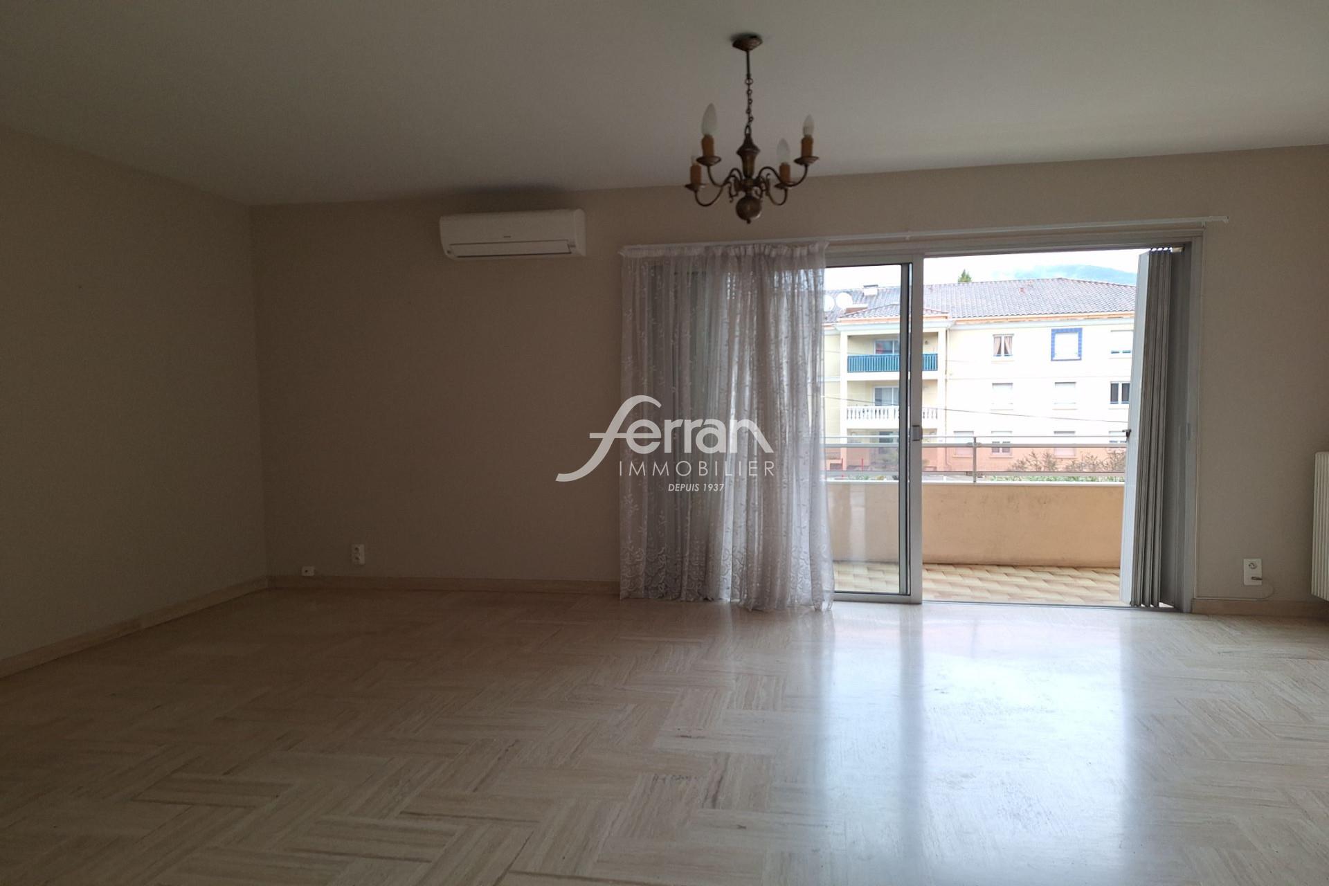 Appartement à louer, 77m², Draguignan