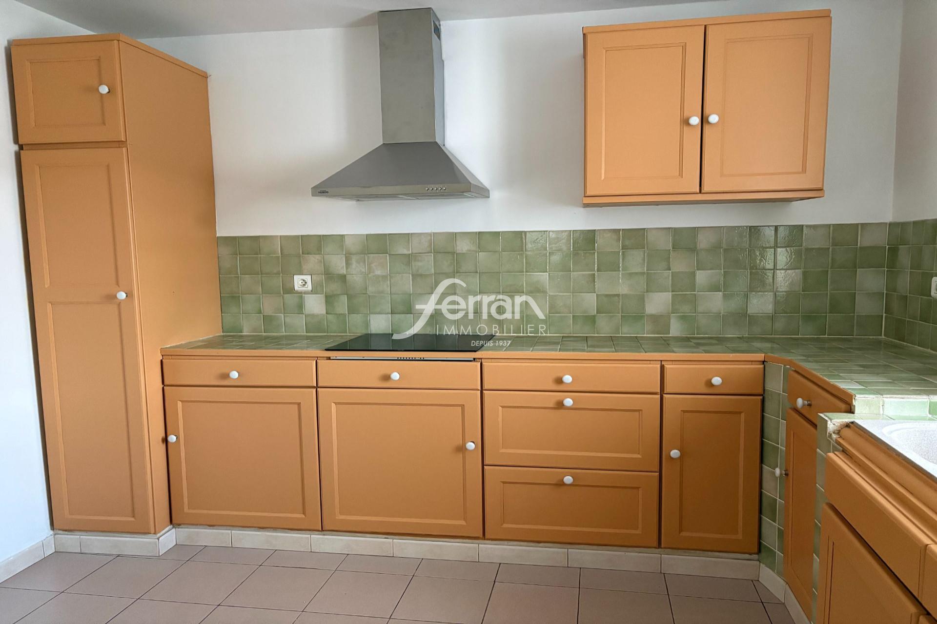 Maison à louer, 106m², Lorgues