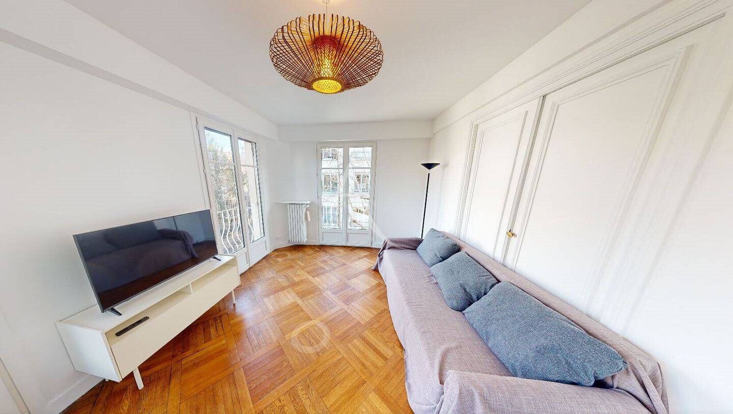 Appartement à louer, 65m², Paris 16ème