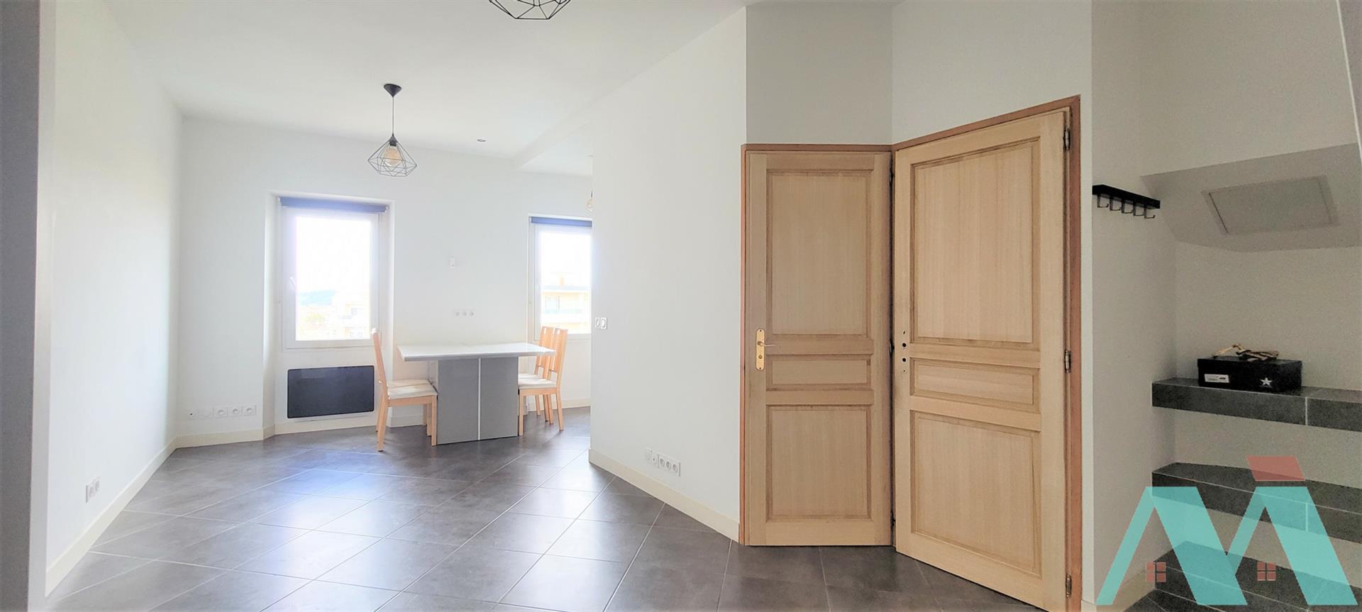 Appartement à louer, 50m², Toulon