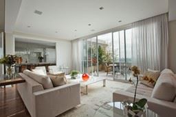 Purchase: House (01001-000)