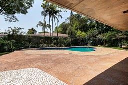 Purchase: House (04739-000)