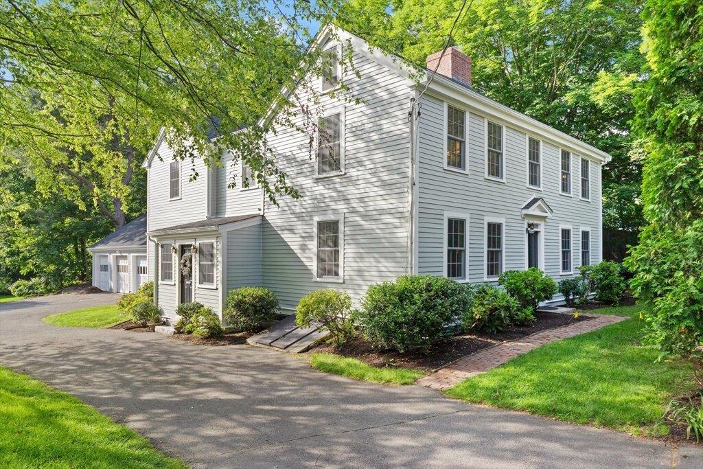 1395 Canton Avenue