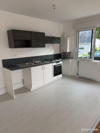 Maison à louer, 47m², Montmain