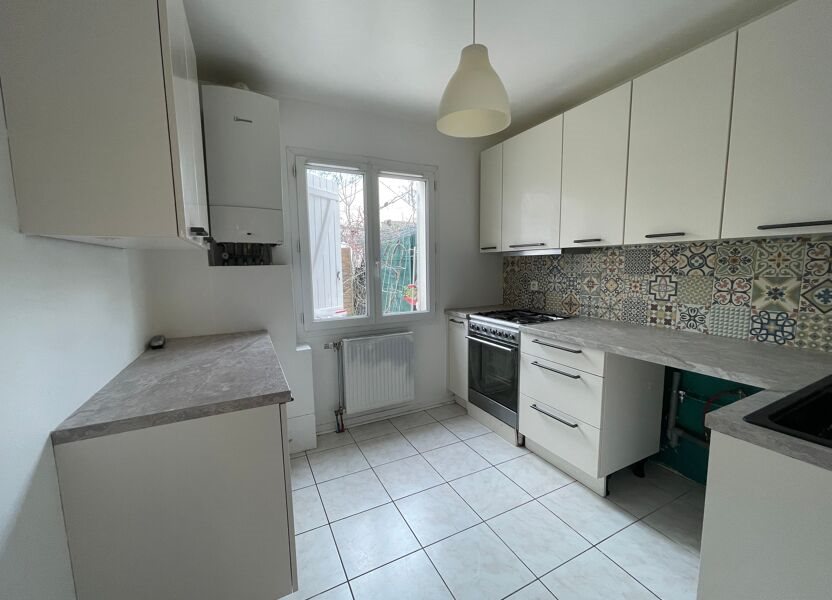 Maison à louer, 94m², Egly
