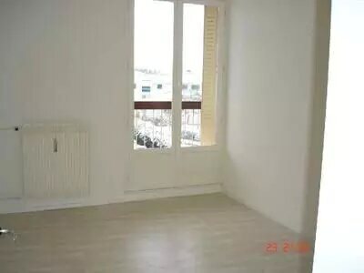 Appartement à louer, 63m², Pont-de-Chéruy