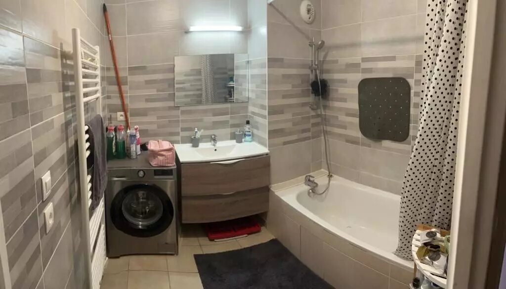 Appartement à louer, 60m², Vaulx-en-Velin