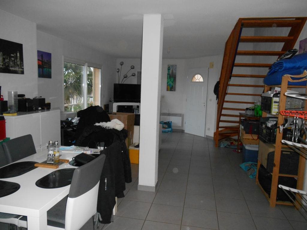 Maison à louer, 90m², Fitou