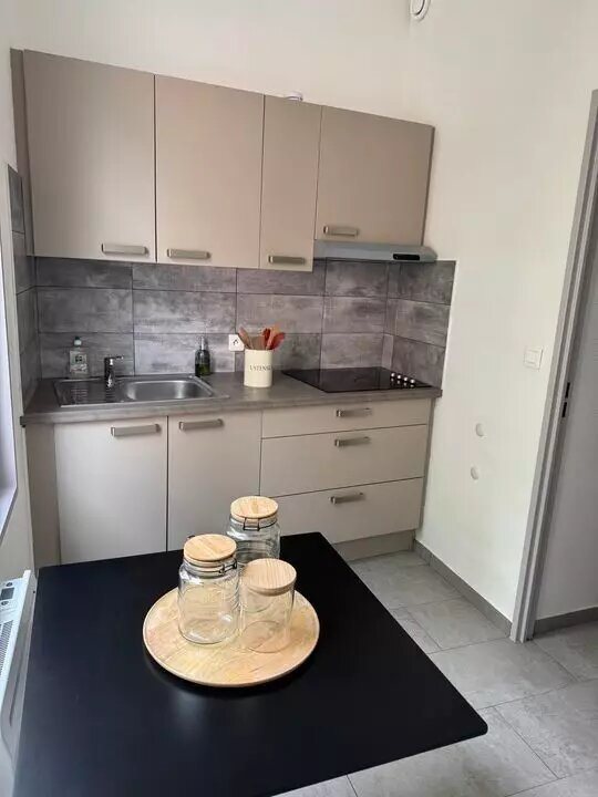 Appartement à louer, 22m², Reims