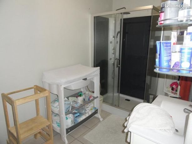 Appartement à louer, 74m², Montluel