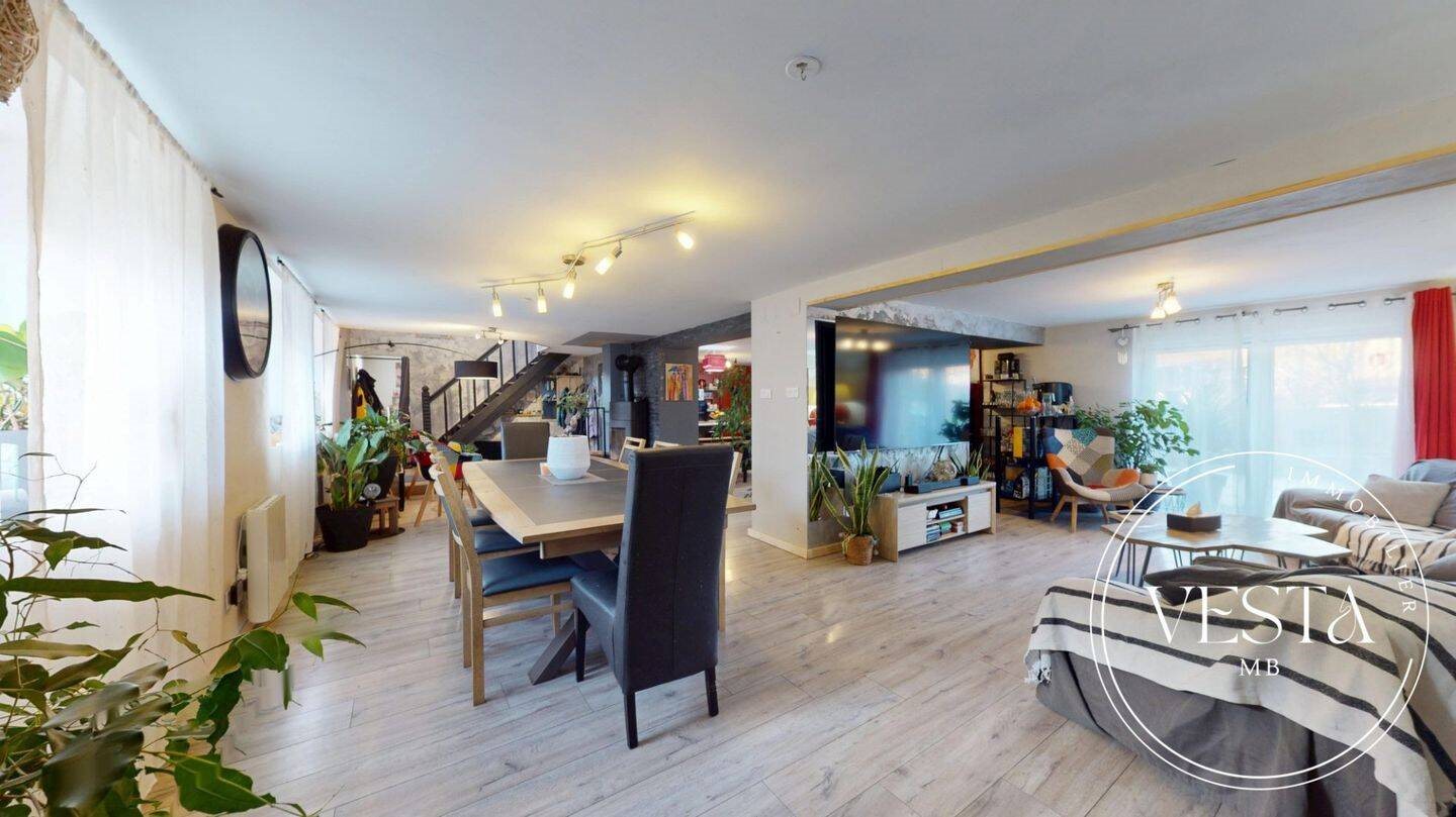 Maison à vendre, 166m², Eguenigue