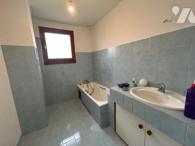 Maison à louer, 98m², Montracol