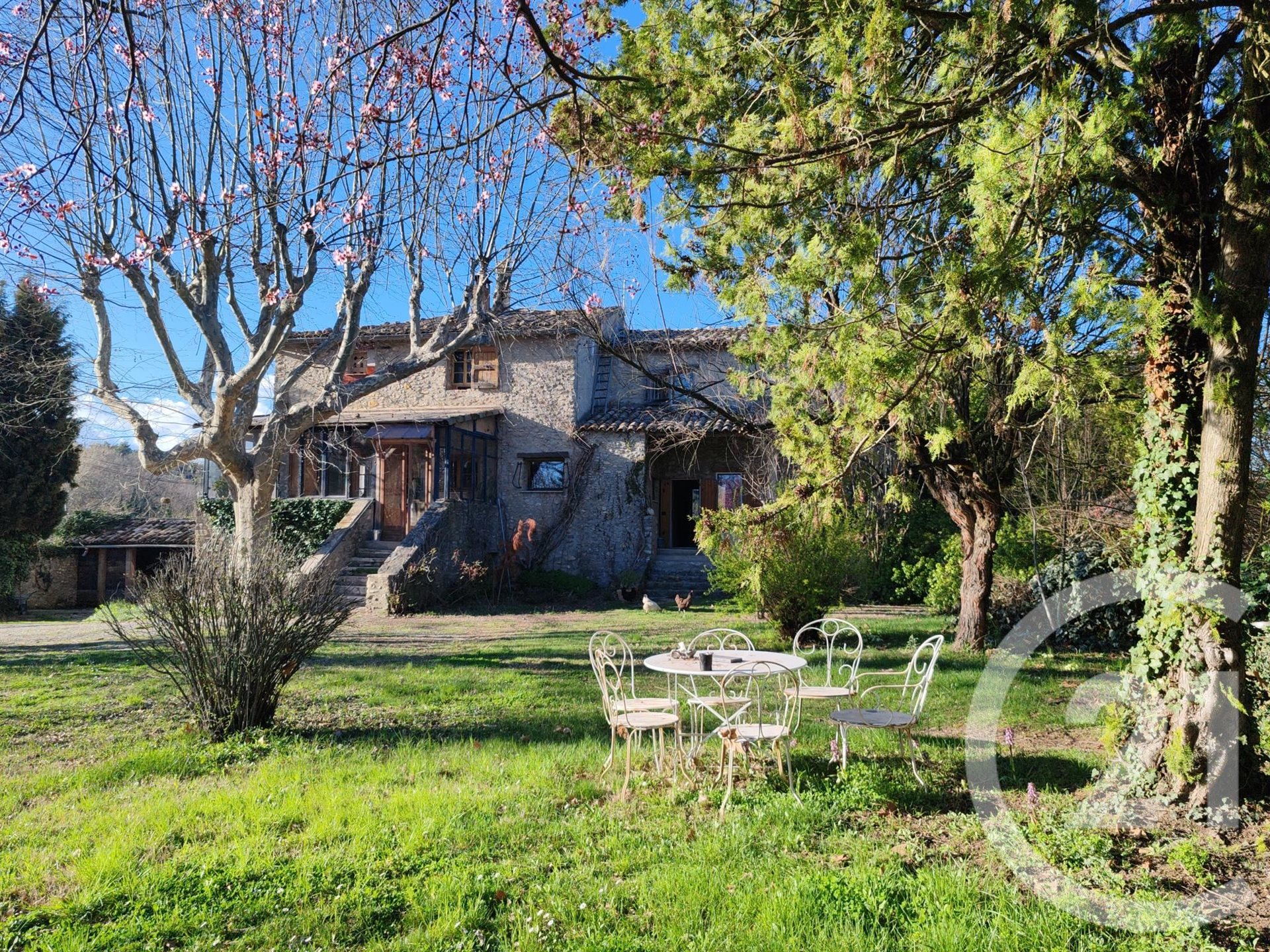 Maison à vendre, 119m², Lurs