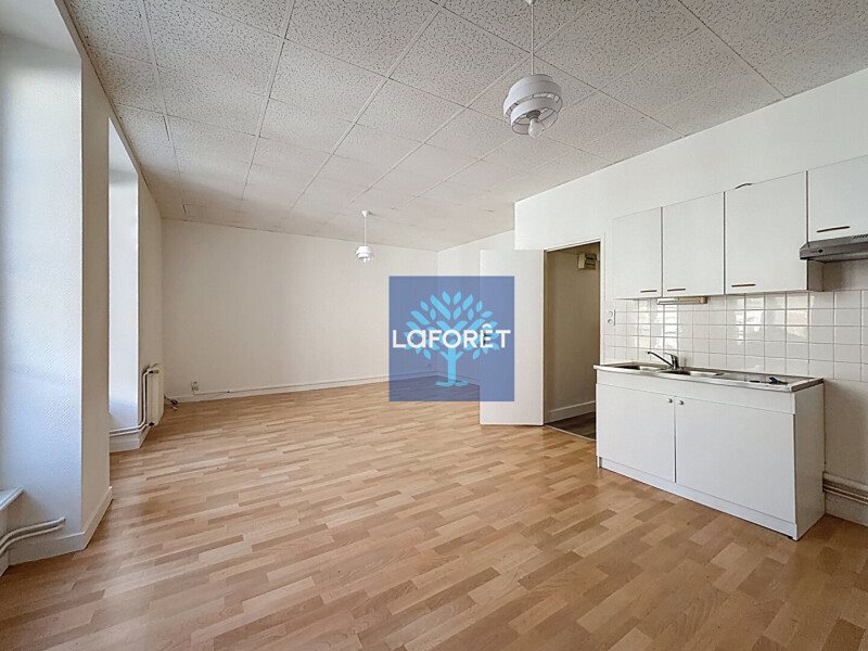 Appartement à louer, 66m², Fougères