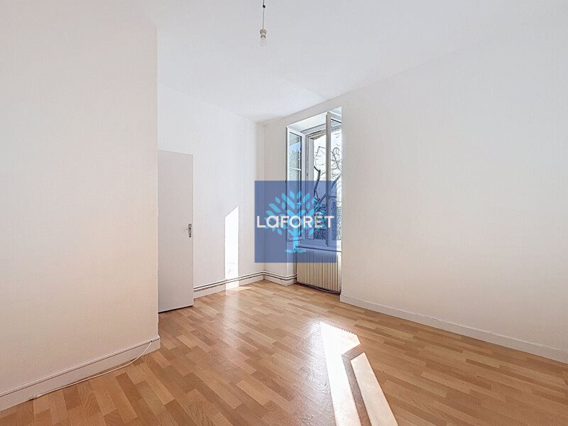 Appartement à louer, 66m², Fougères