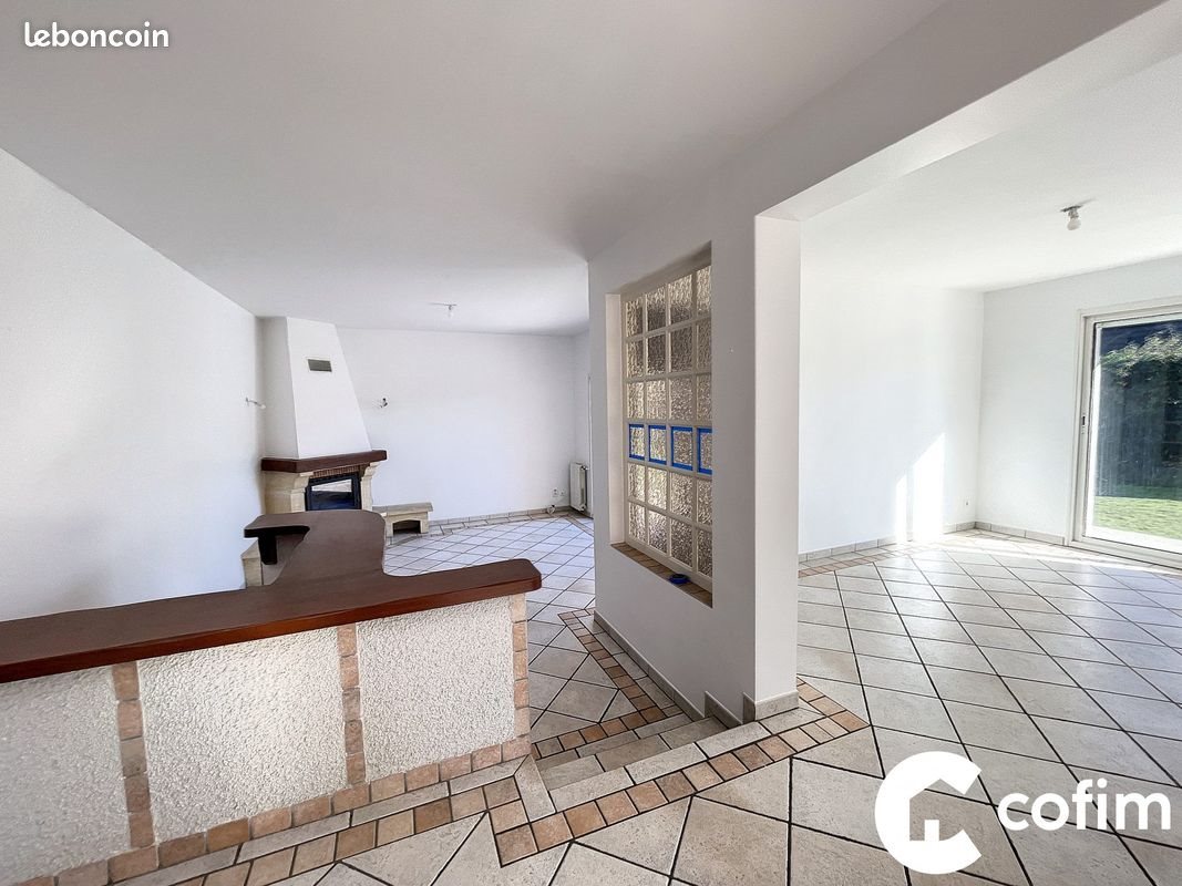Maison à louer, 111m², Bizanos