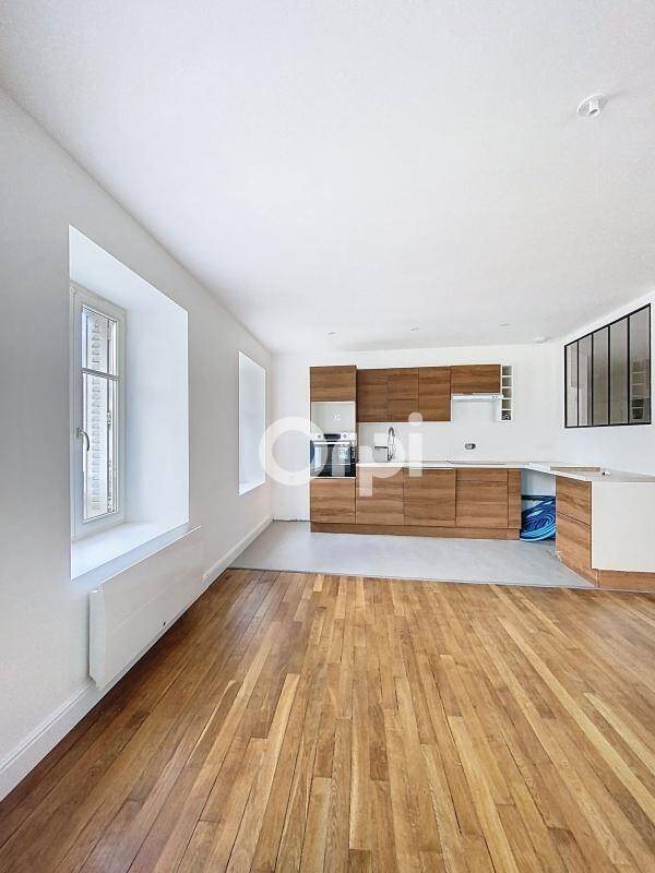 Appartement à louer, 112m², Neufchâteau