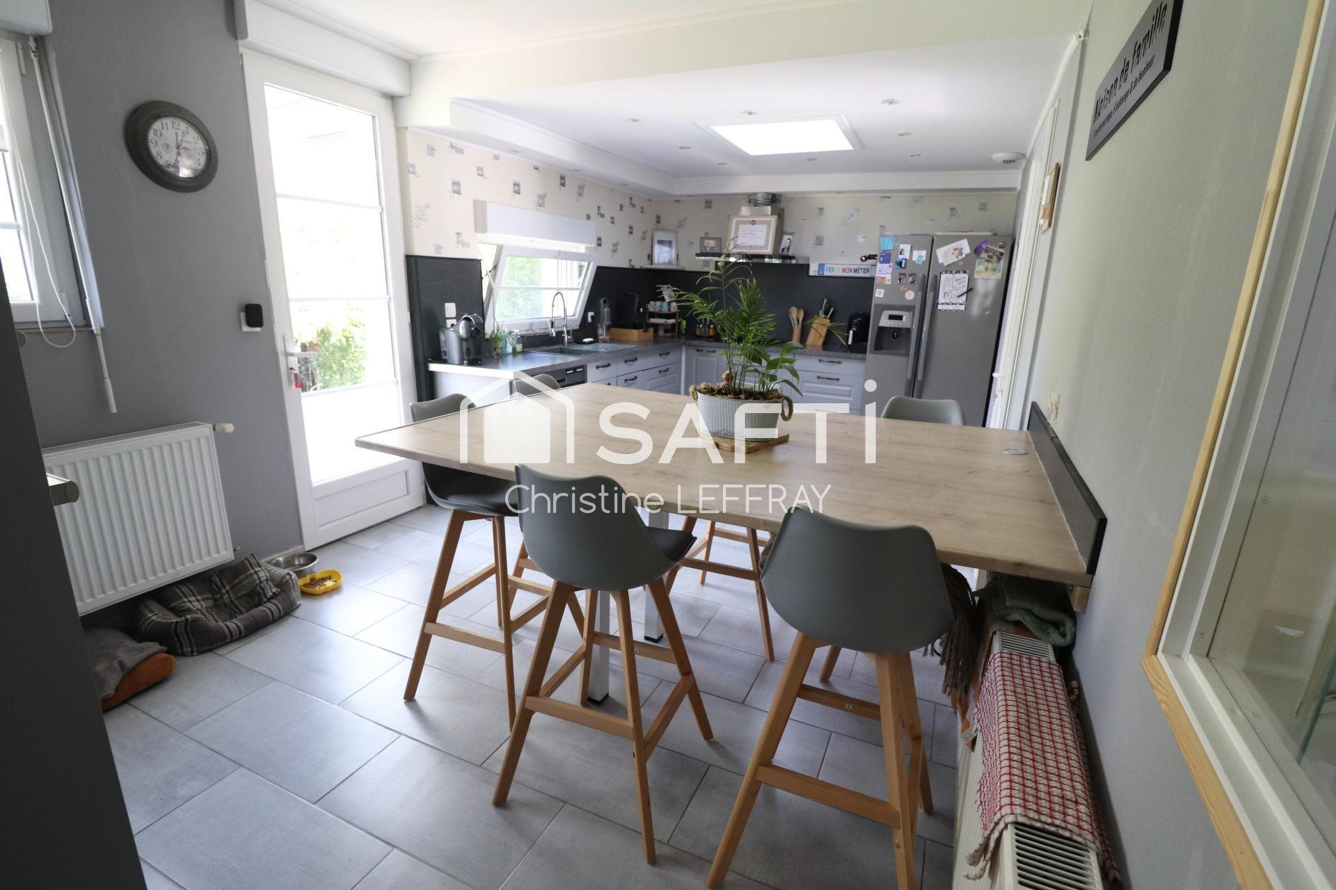 Maison à vendre, 120m², Doullens