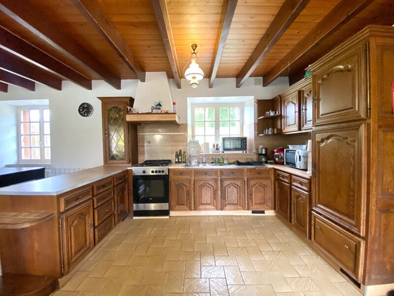 Maison à vendre, 102m², Saint-Hervé