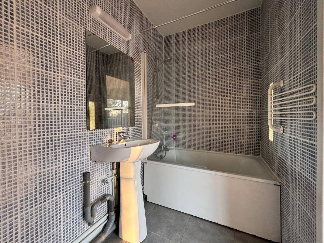 Appartement à louer, 26m², Roye