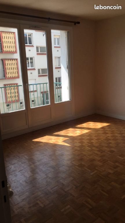 Appartement à louer, 47m², Landerneau