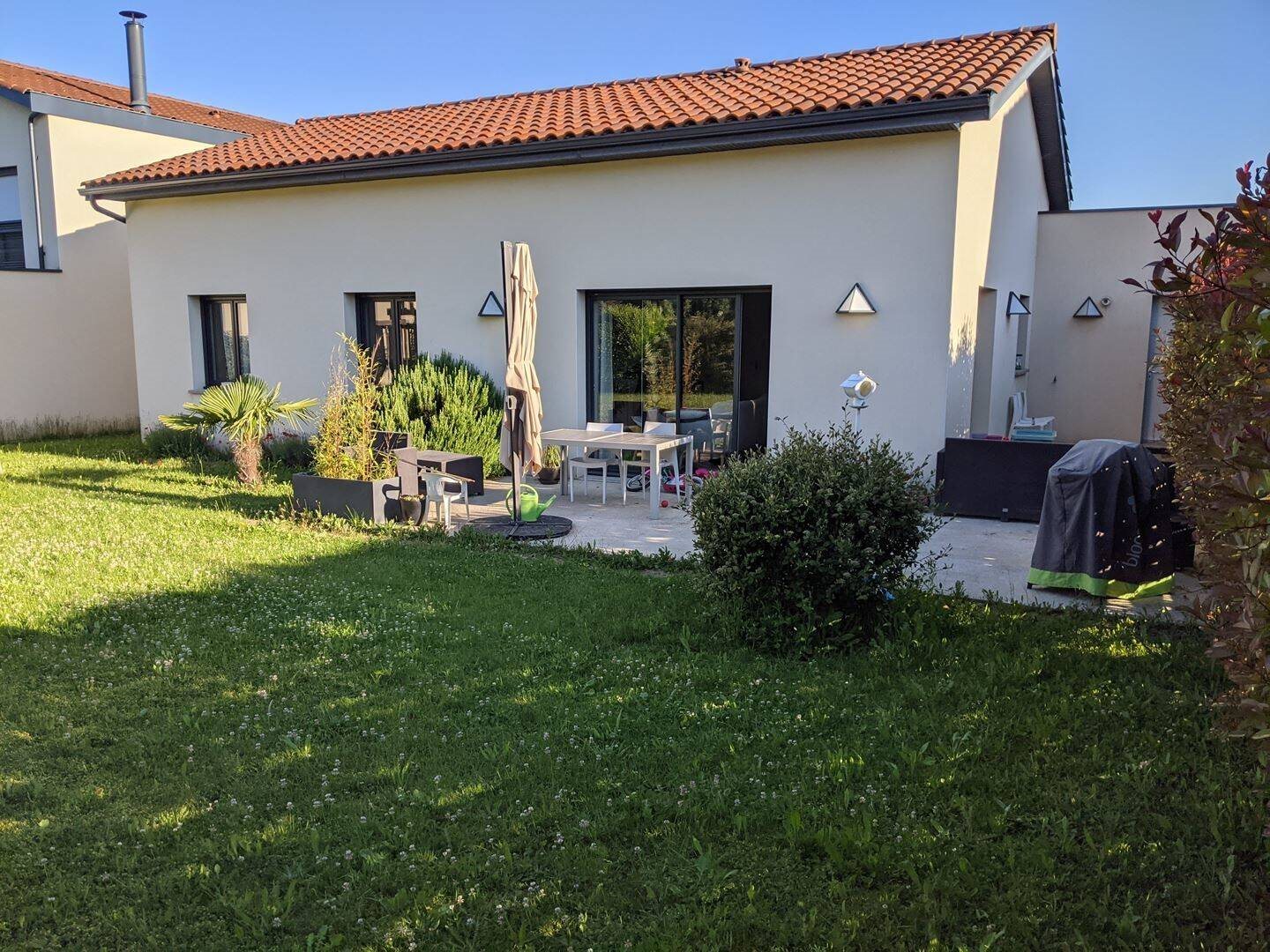 Maison à louer, 105m², Sathonay-Village
