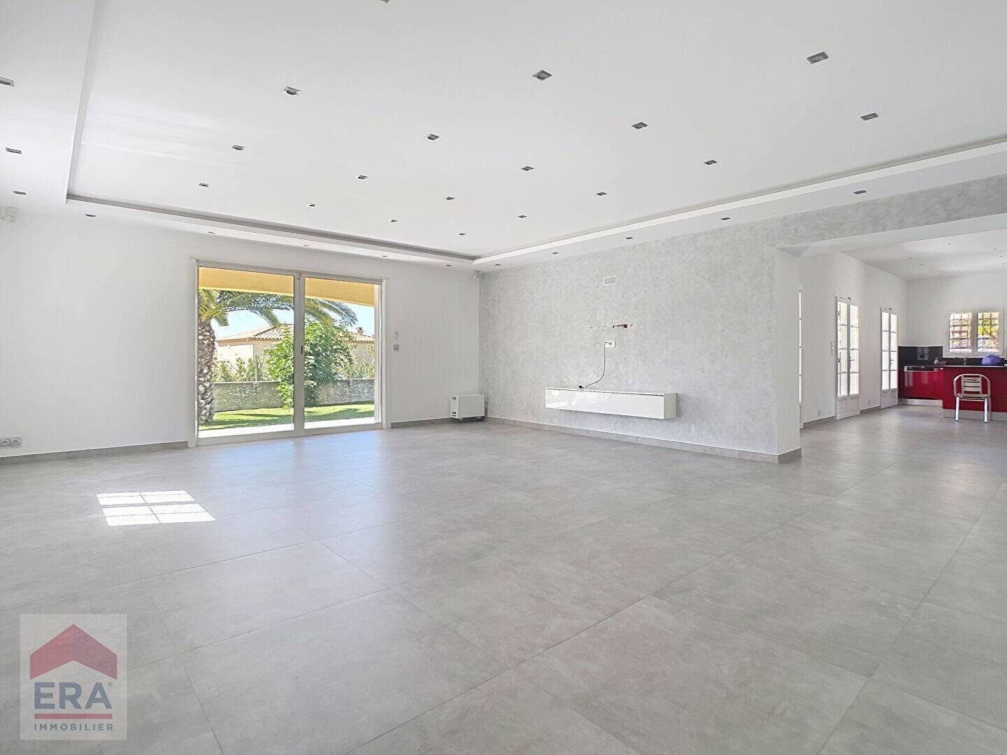 Maison à louer, 214m², Marseille 13ème