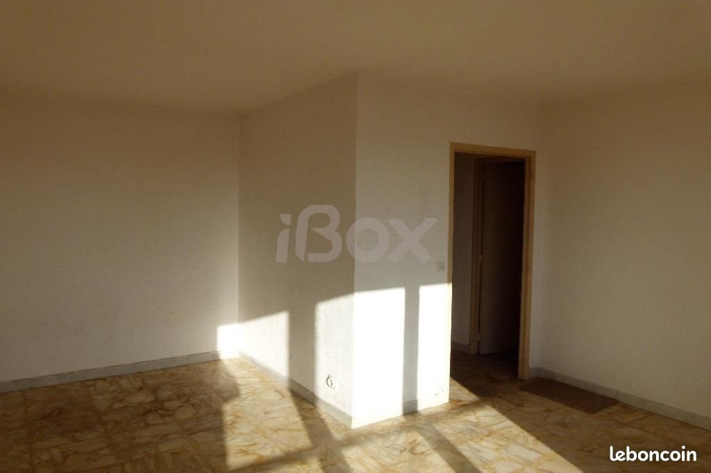 Appartement à louer, 28m², Toulon
