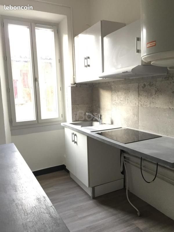 Appartement à louer, 44m², Toulon