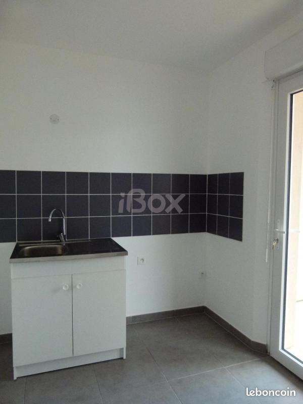 Appartement à louer, 27m², Cuers