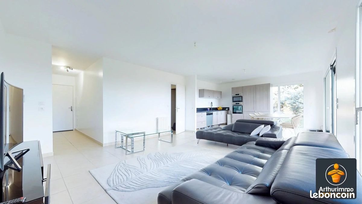 Appartement à louer, 102m², Charly