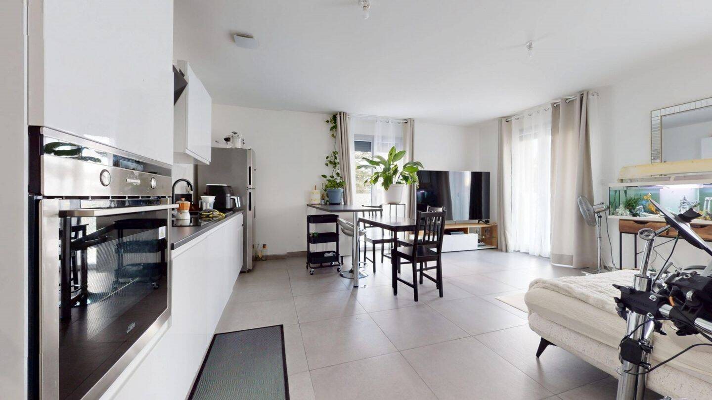 Appartement à louer, 70m², Charly