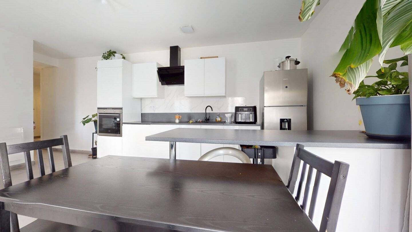 Appartement à louer, 70m², Charly