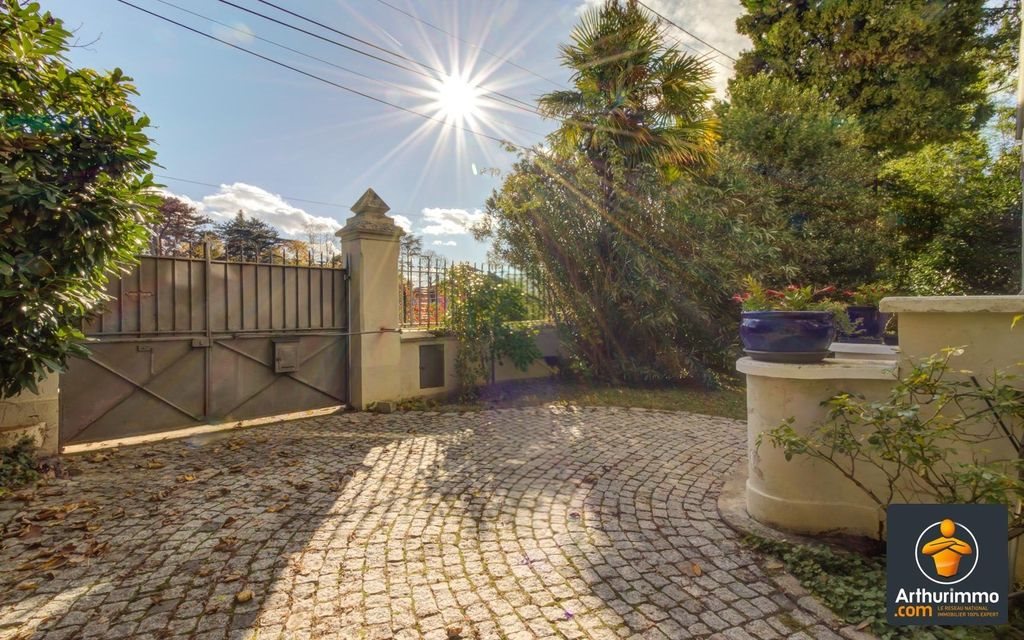 Maison à louer, 180m², Lyon 9ème