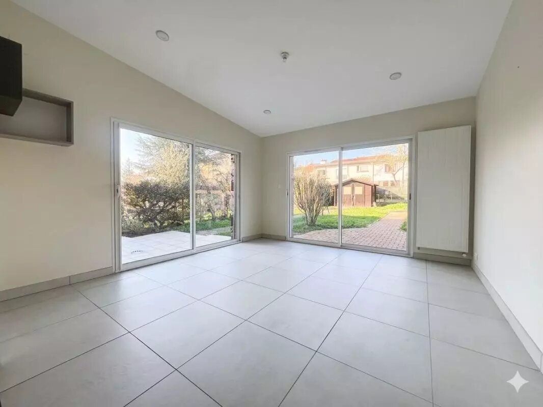 Maison à vendre, 117m², Saint-Max