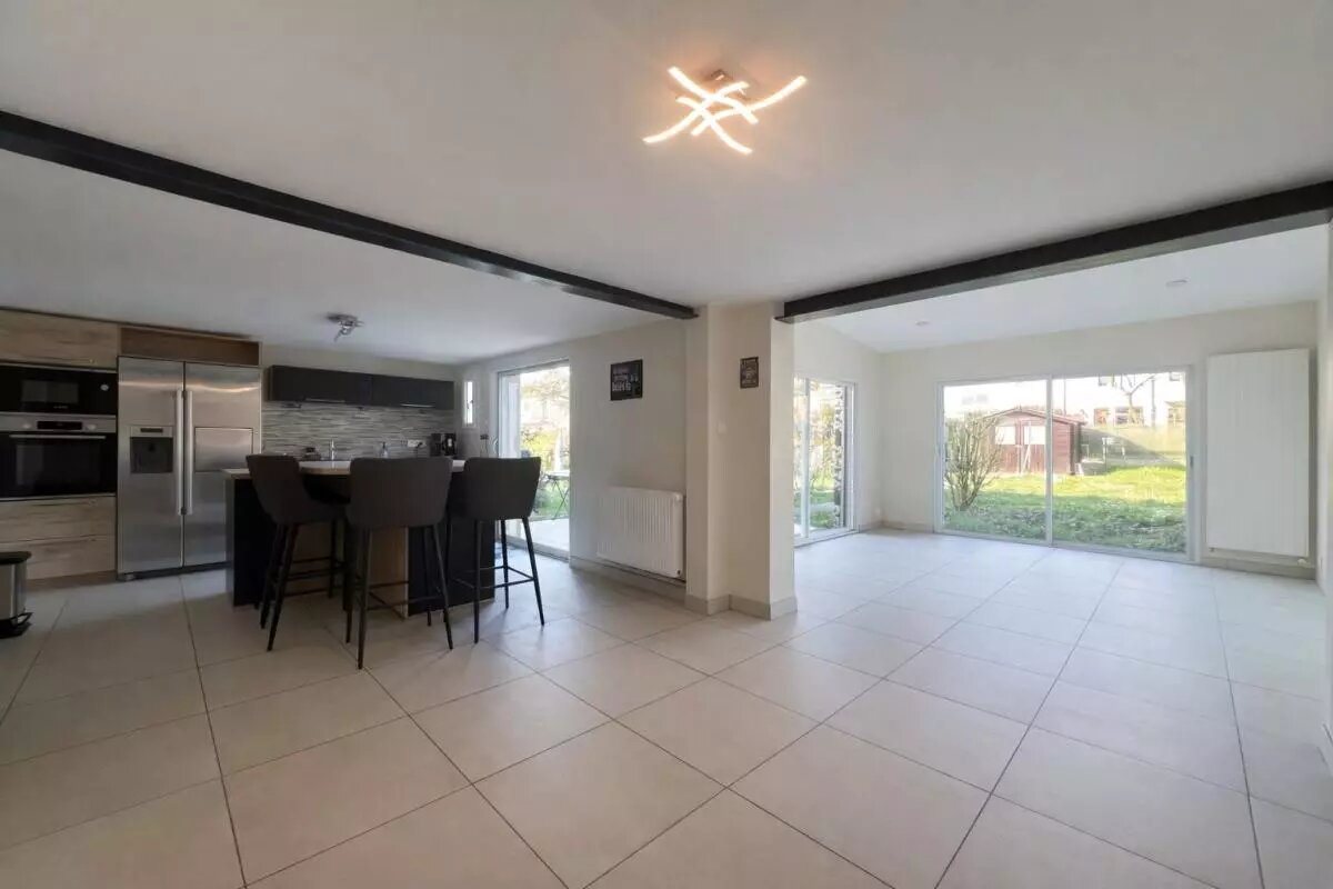 Maison à vendre, 117m², Saint-Max