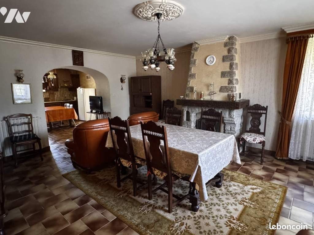 Maison à vendre, 155m², Saint-Thélo