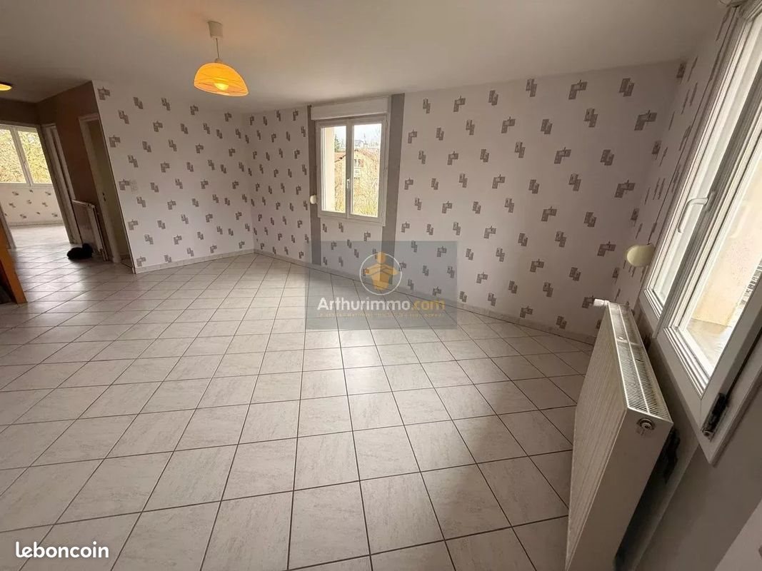 Maison à louer, 67m², Humes-Jorquenay