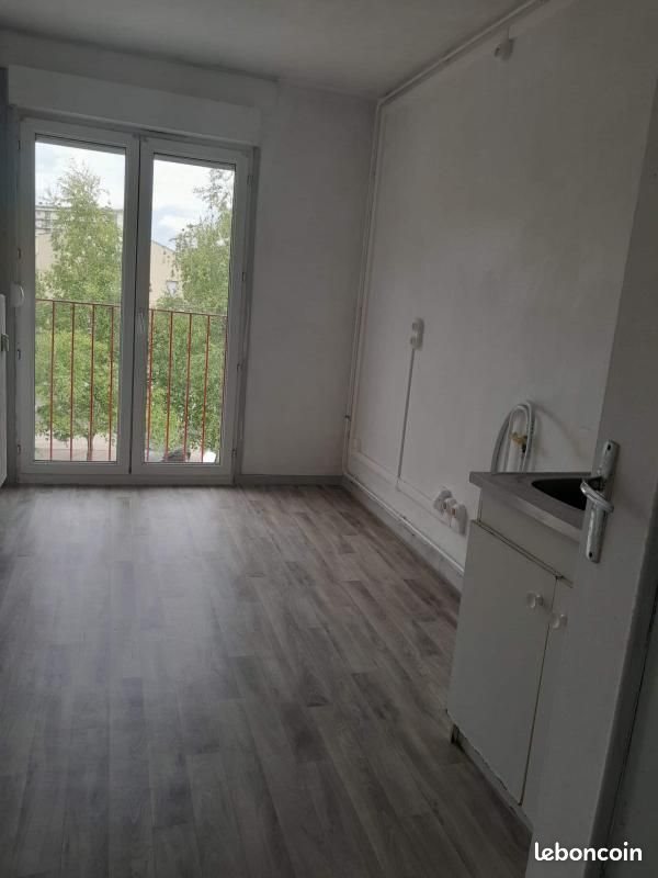 Appartement à louer, 76m², Saint-André-les-Vergers