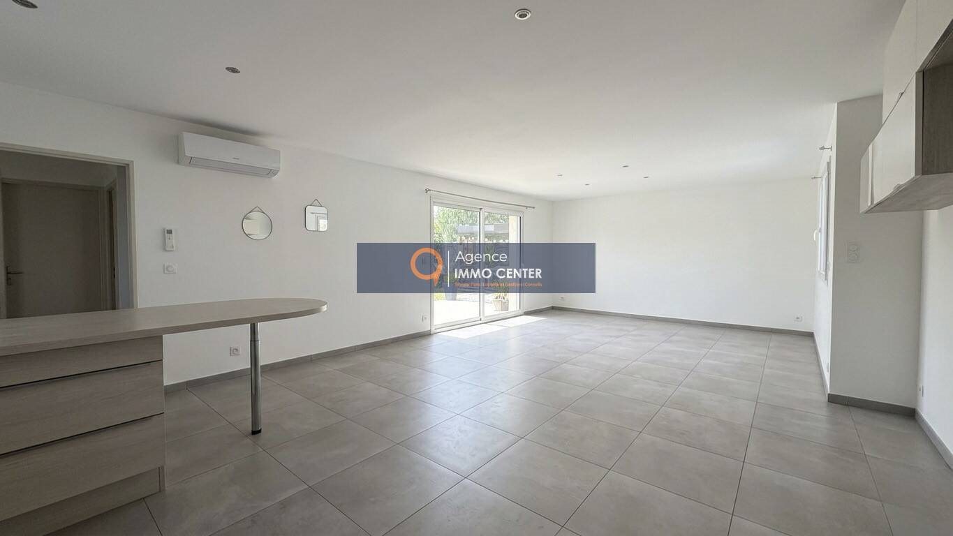 Maison à louer, 131m², Solliès-Pont