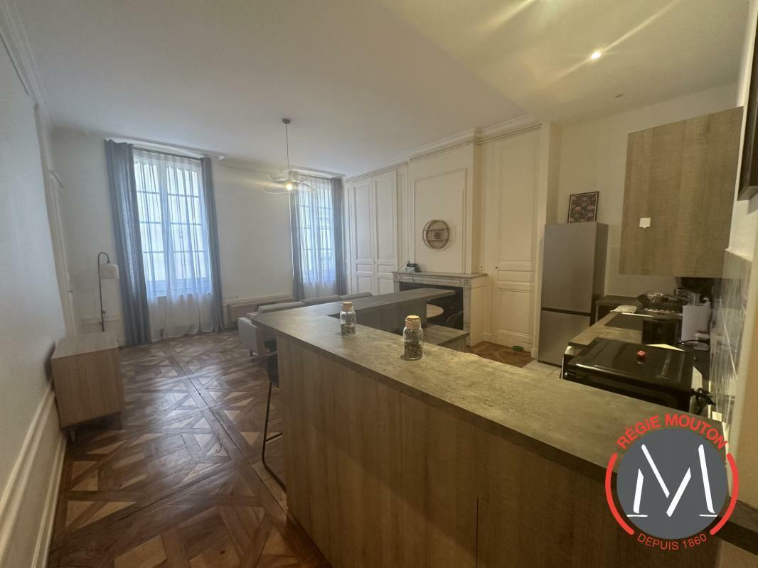 Maison à louer, 68m², Lyon 2ème