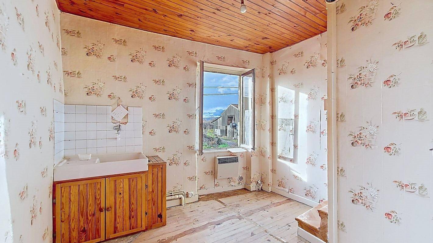 Maison à vendre, 59m², Lussat