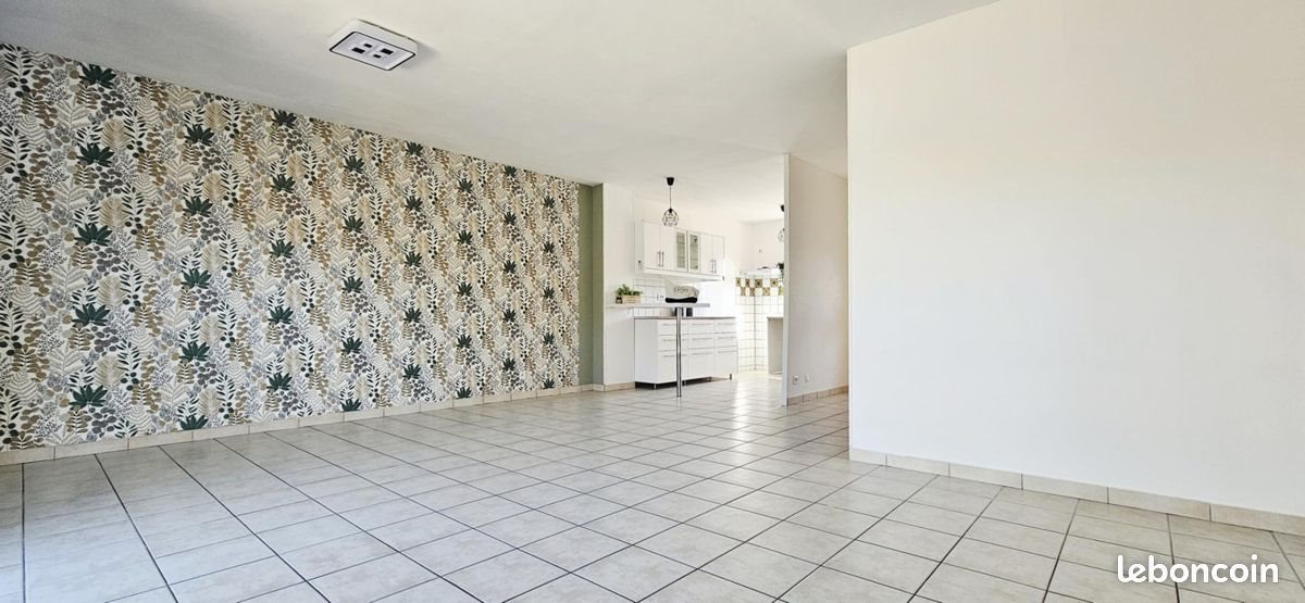 Maison à louer, 80m², La Bonneville-sur-Iton