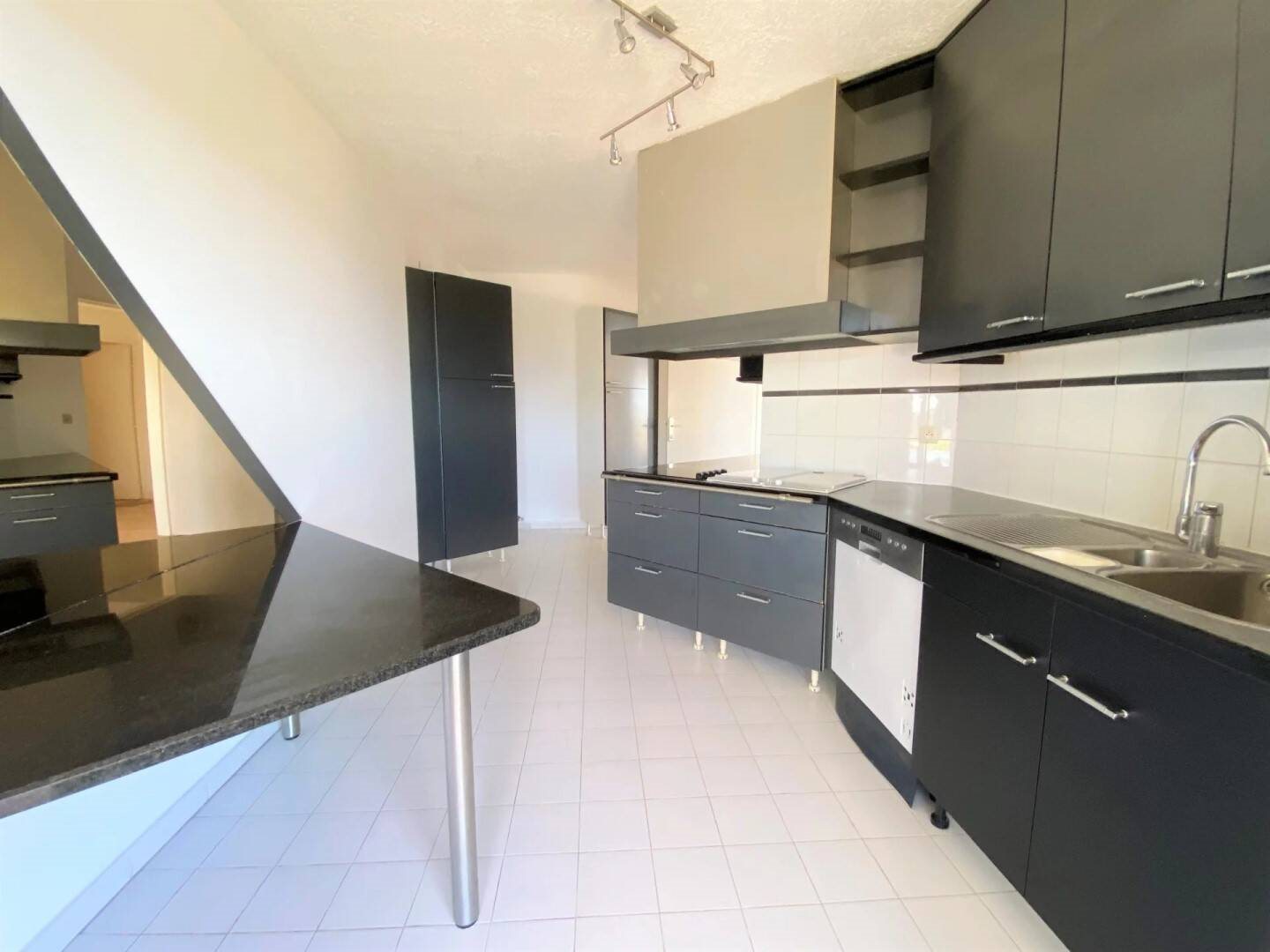 Appartement à louer, 98m², Nice