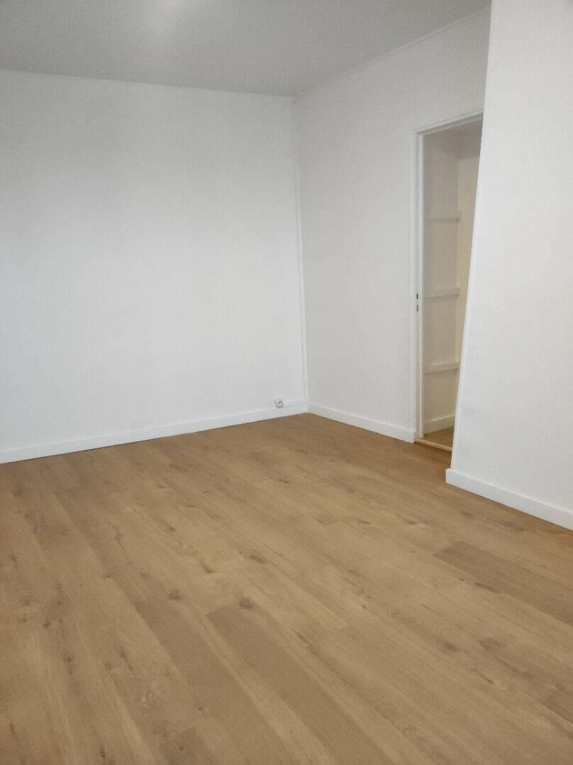 Appartement à louer, 39m², Barentin