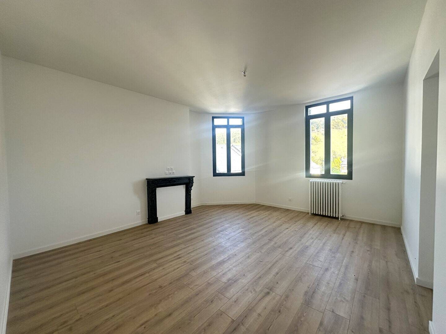 Appartement à louer, 52m², Saint-Léger-du-Bourg-Denis