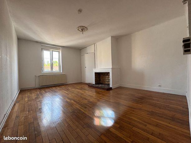 Appartement à louer, 143m², Saint-Julien-lès-Metz