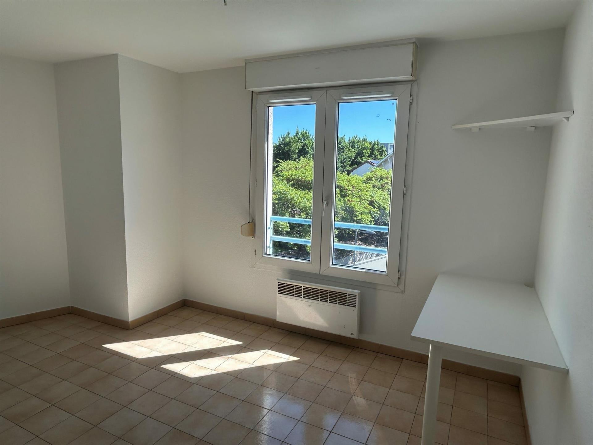 Appartement à louer, 19m², Grenoble